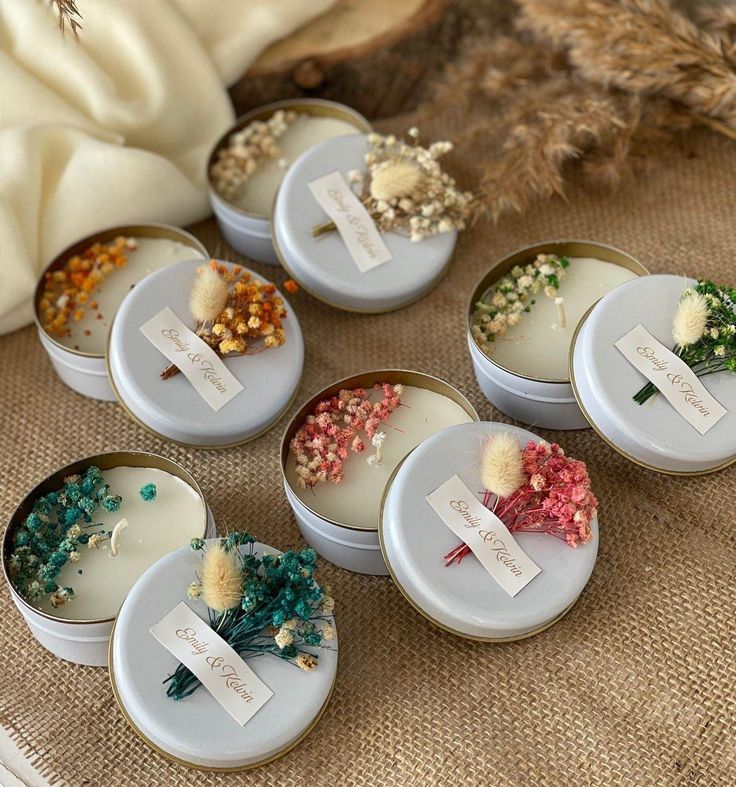 Bloom & Ember – Mini Botanical Candle Tin