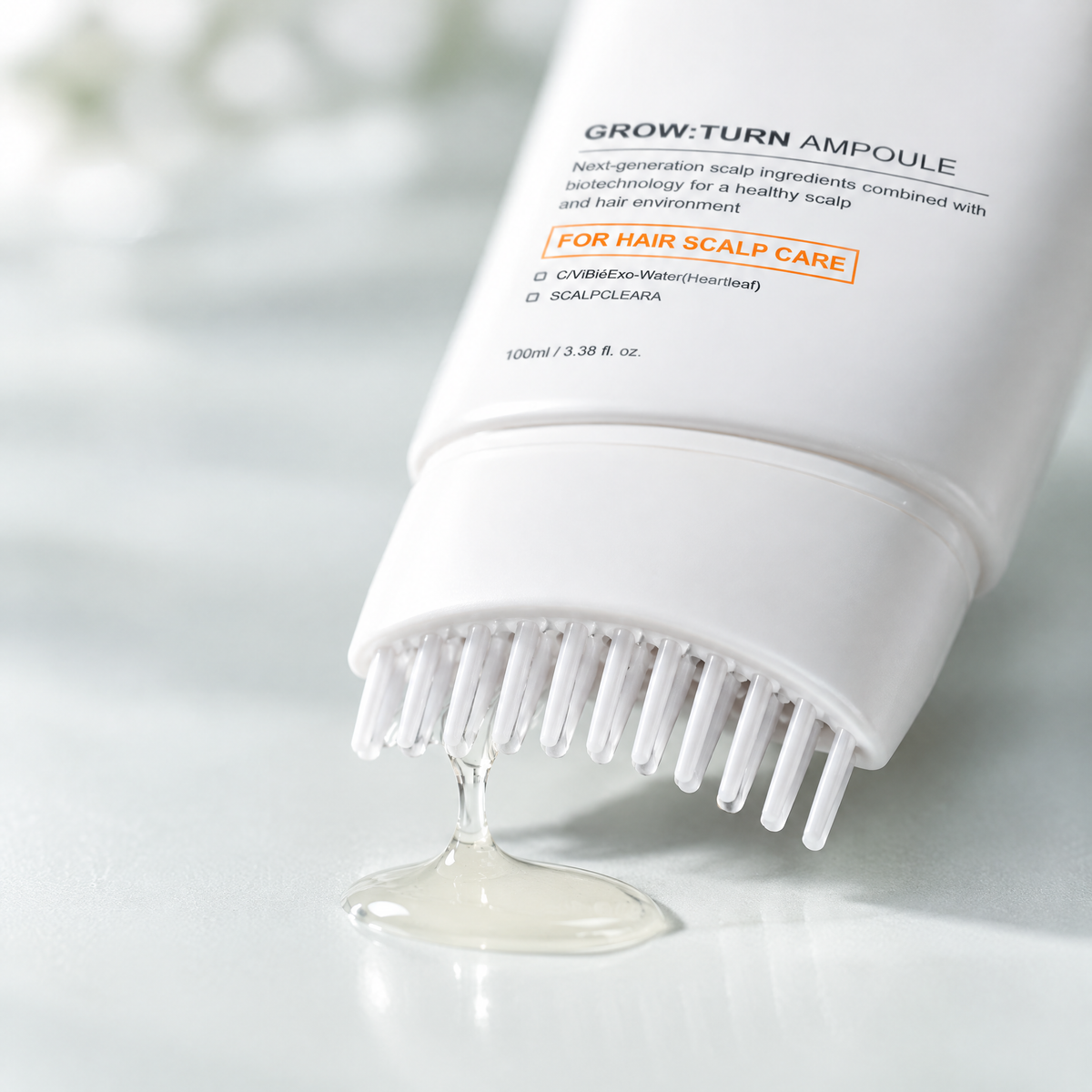 Scalp Care Serum with Comb Applicator – close-up